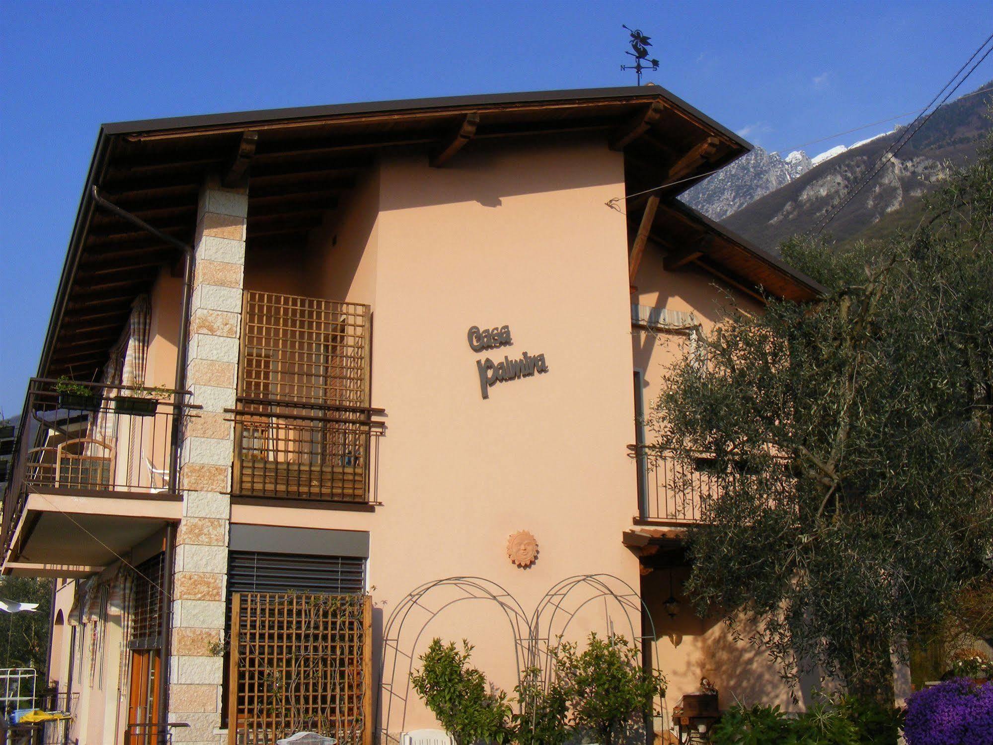 Apartament Casa Palmira Brenzone sul Garda Zewnętrze zdjęcie